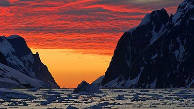 WPSunsetAntarcticPeninsula.jpg