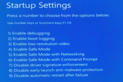 Windows 10 restart menu